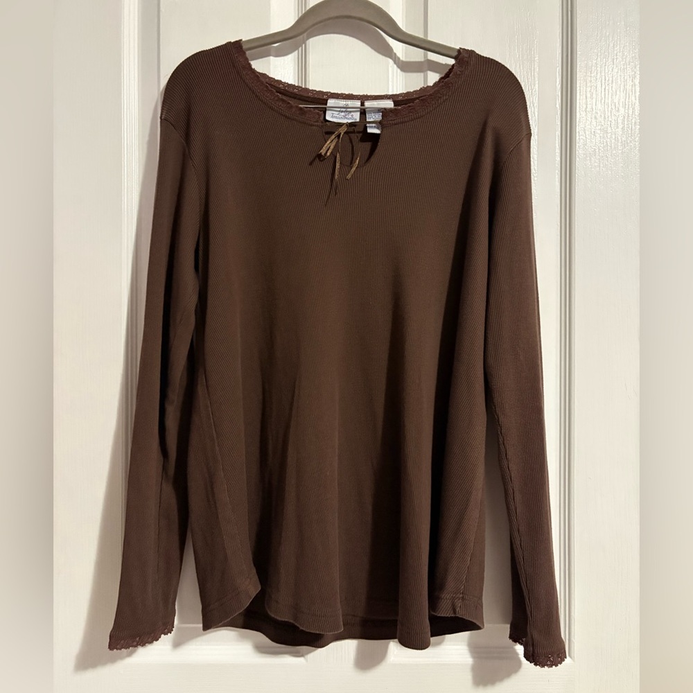 Vintage Cottagecore Brown Long Sleeve Top with Lace Details